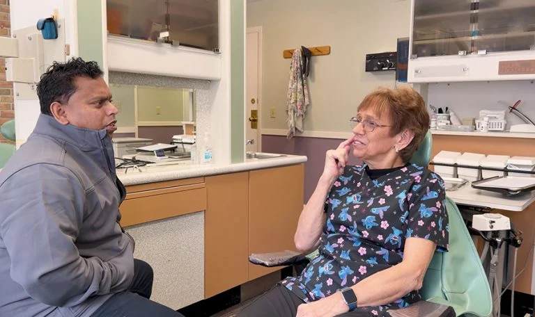 When to Call 911  Instead of a Dentist 2